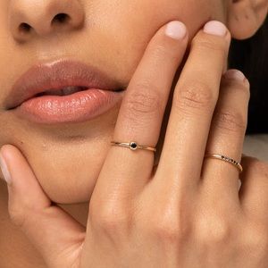 Mejuri Solo Black Diamond Ring